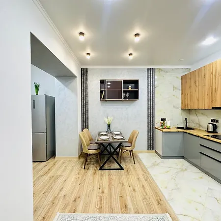 Cozy Oasis Apartments Almaty Exterior photo