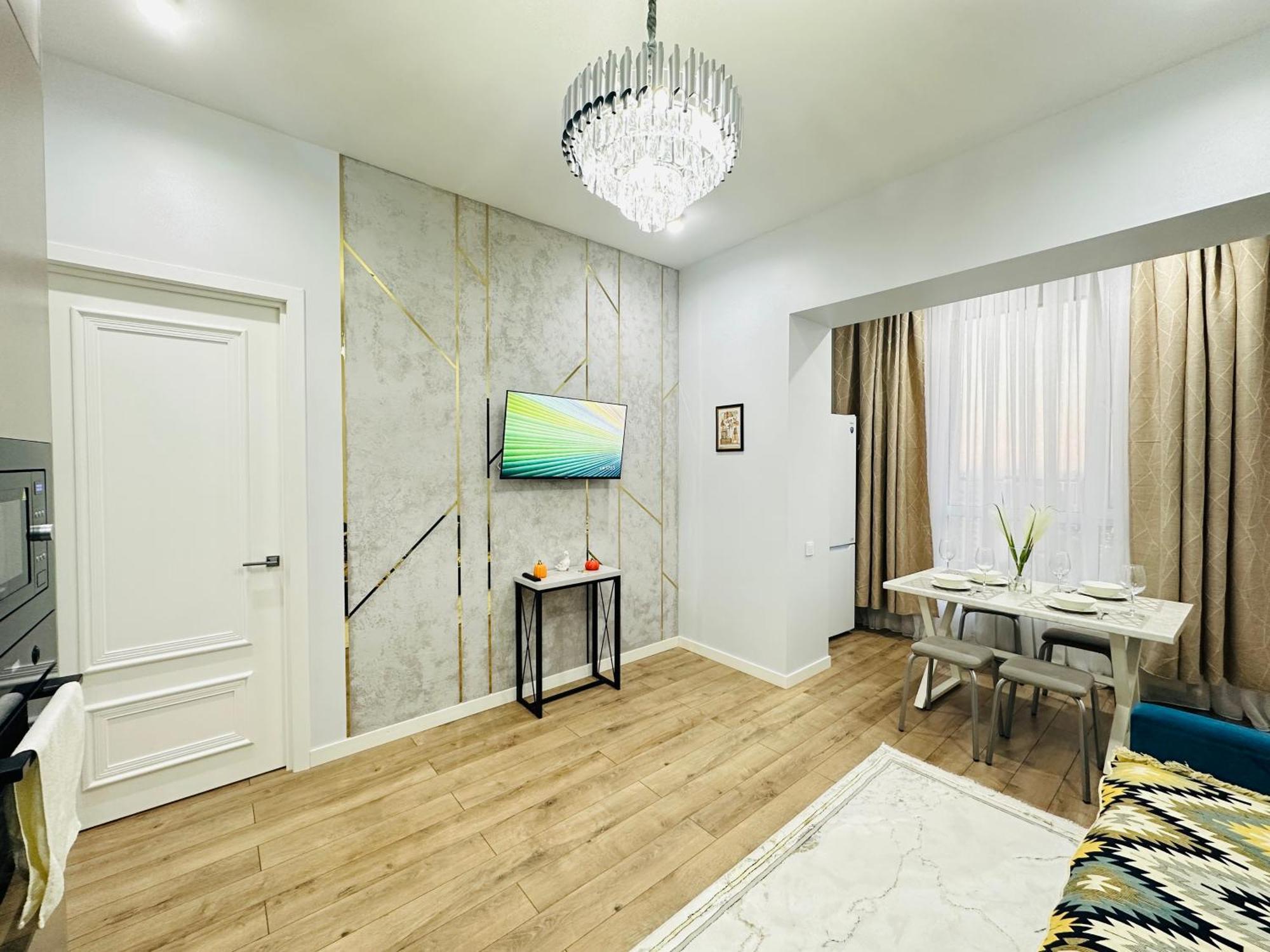 Cozy Oasis Apartment Almaty