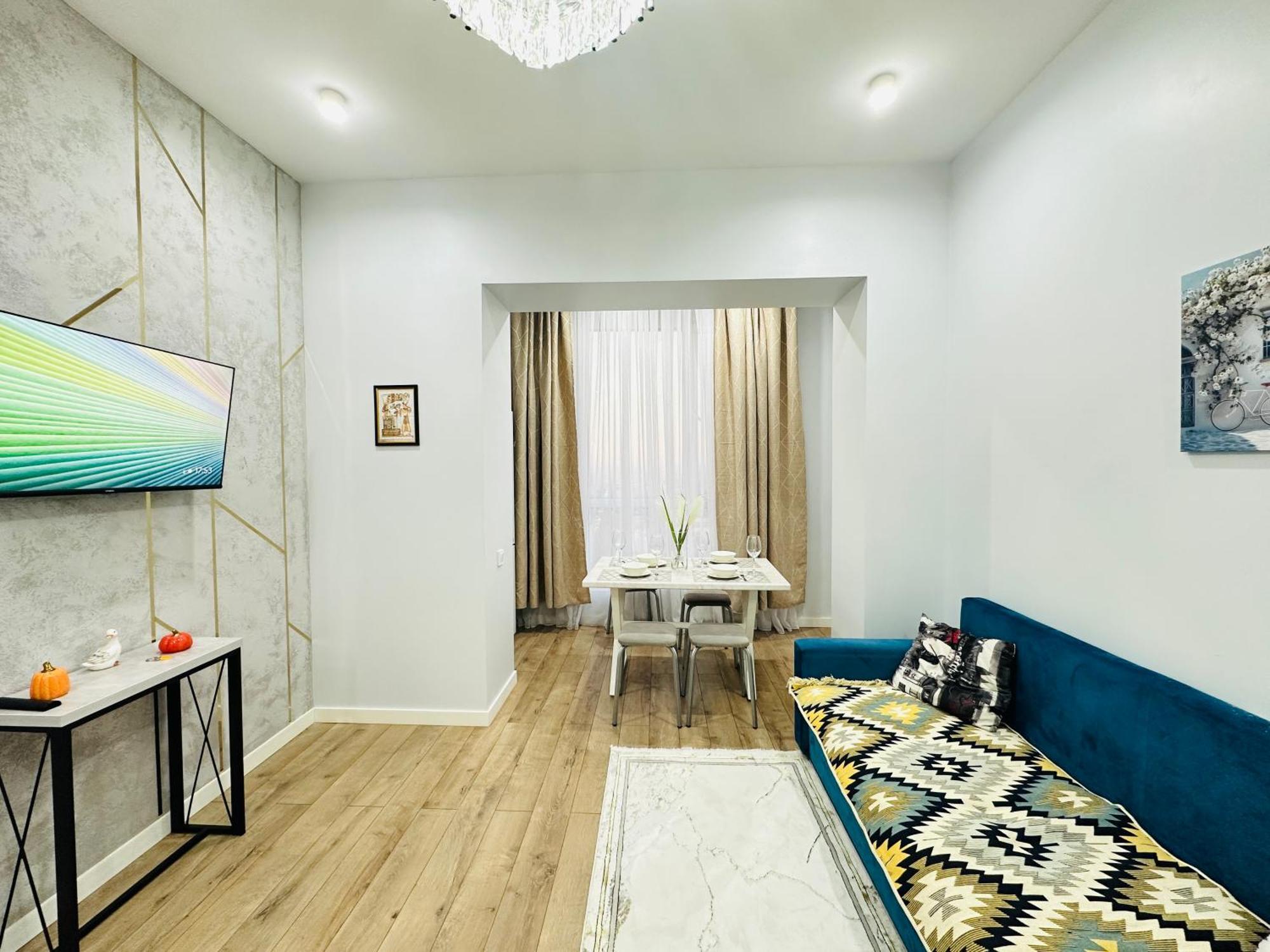 Apartment Cozy Oasis Almaty